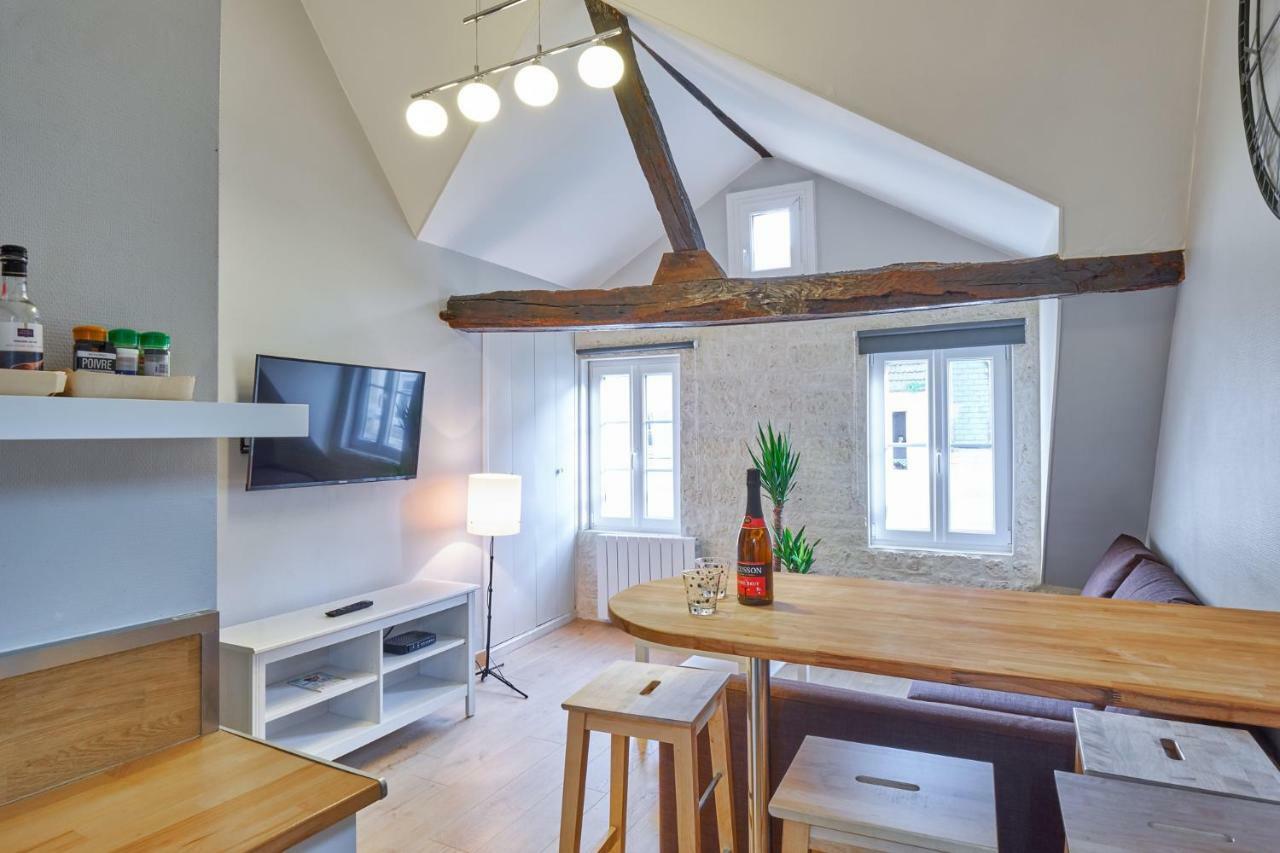 Apartmán Le Saint Pierre, Atypique Au Coeur Du Centre Ville Caen Exteriér fotografie